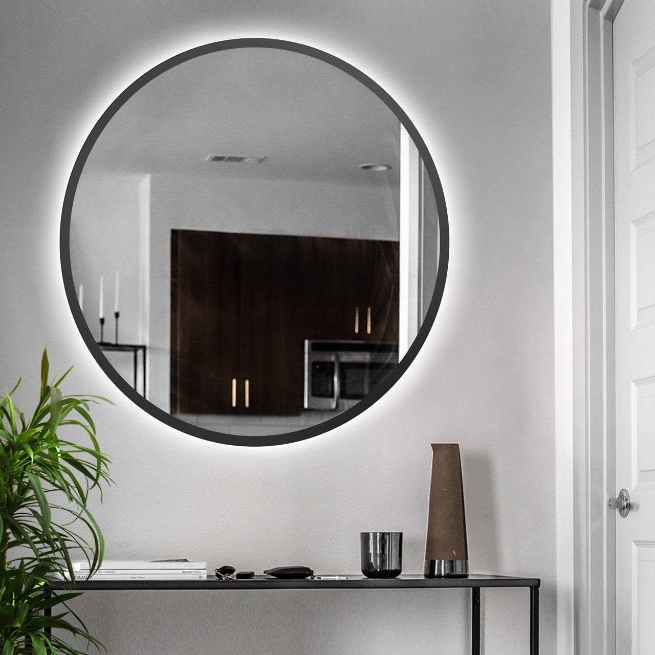 Біле кругле дзеркало з підсвічуванням 800 мм