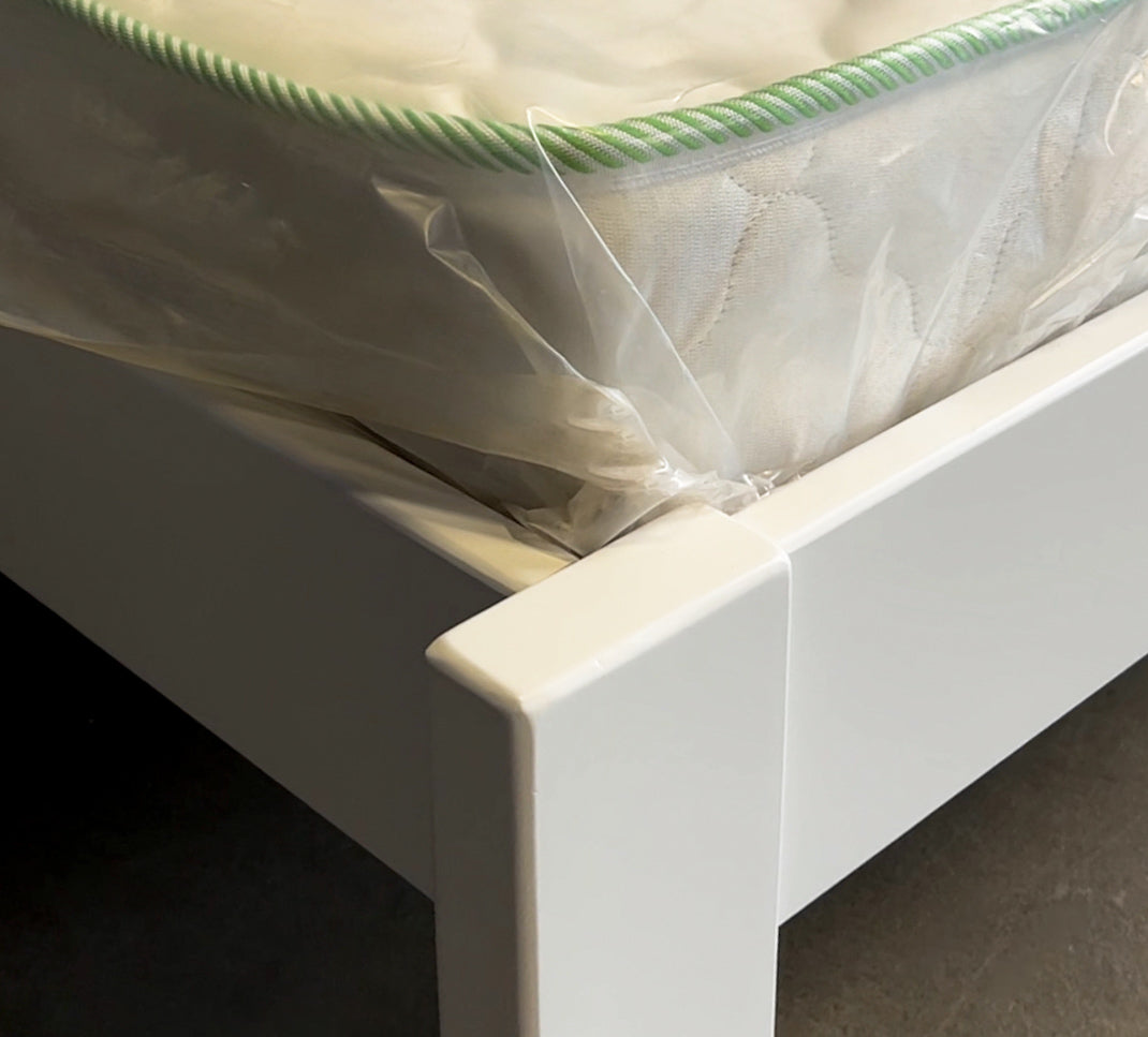 Двуспальная кровать Mebigrand Колумбия 160х200 см Белый (DMBG-2715)