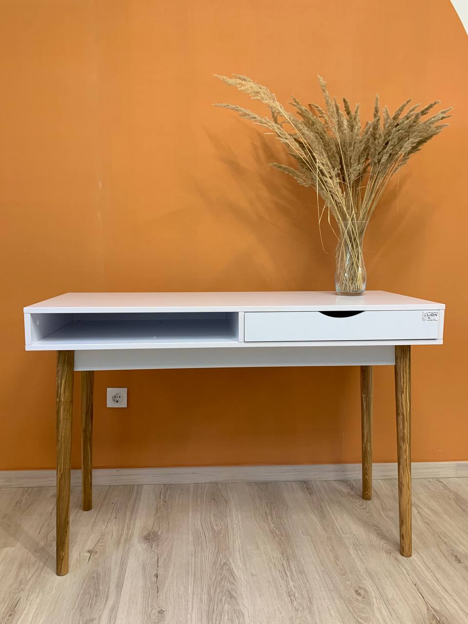 Письменный стол LION Сканди-1 Нимфея Альба (белый)/Дуб Сонома (LION-041194)