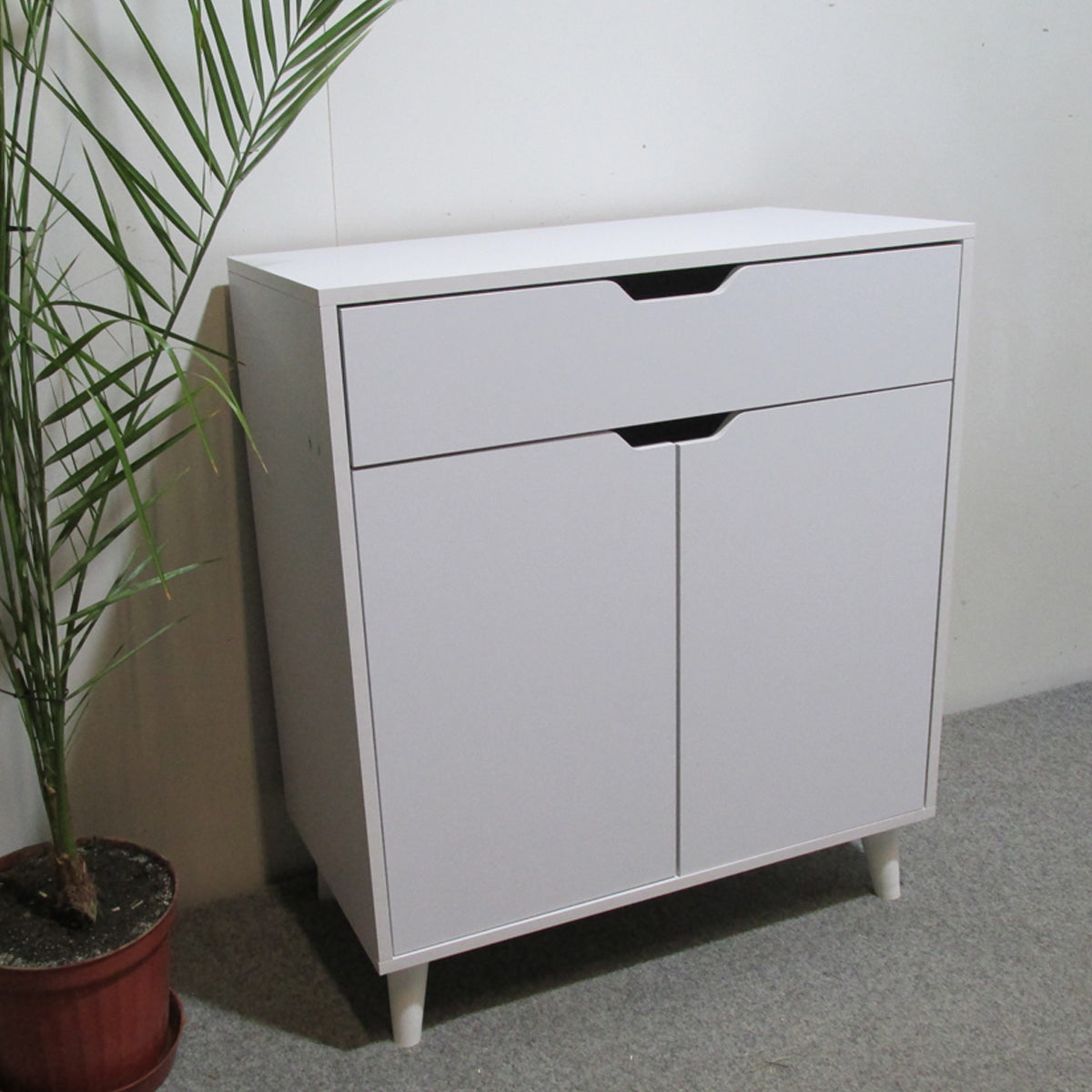 Комод в гостиную с черными ножками М-ЗОН Борн 750 Дуб Артизан (MZN-031048)